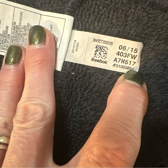 CCM Fleece Womens Grey Detroit Red Wings NHL Hockey Shawl Knit Sweater Large - Picture 8 of 14